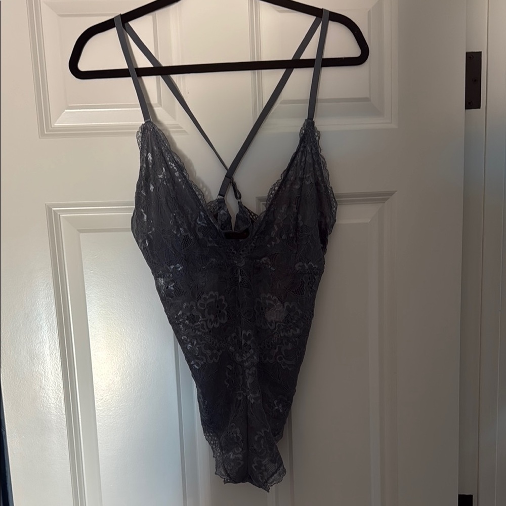 Elegant Lace Bodysuit in Gray